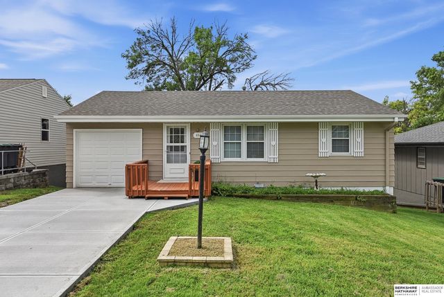 4465 Dayton Street, Omaha, NE 68107