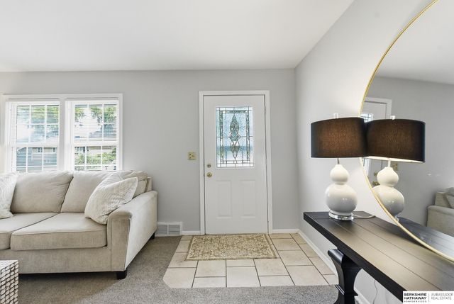 4465 Dayton Street, Omaha, NE 68107