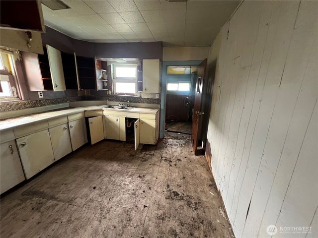 131 17 Avenue, Longview, WA 98632