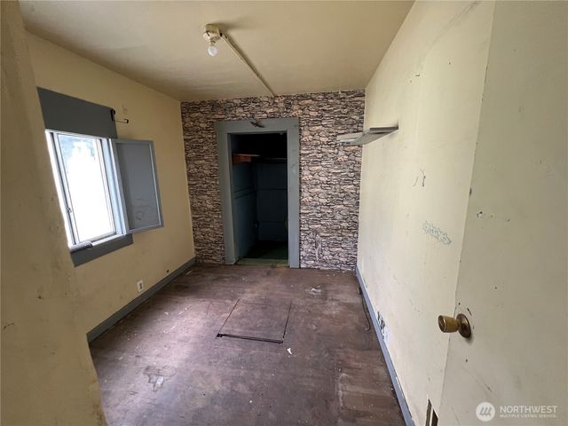 131 17 Avenue, Longview, WA 98632