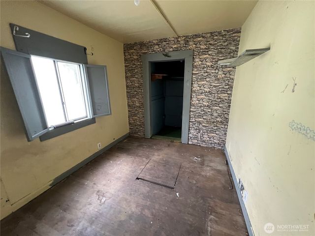 131 17 Avenue, Longview, WA 98632