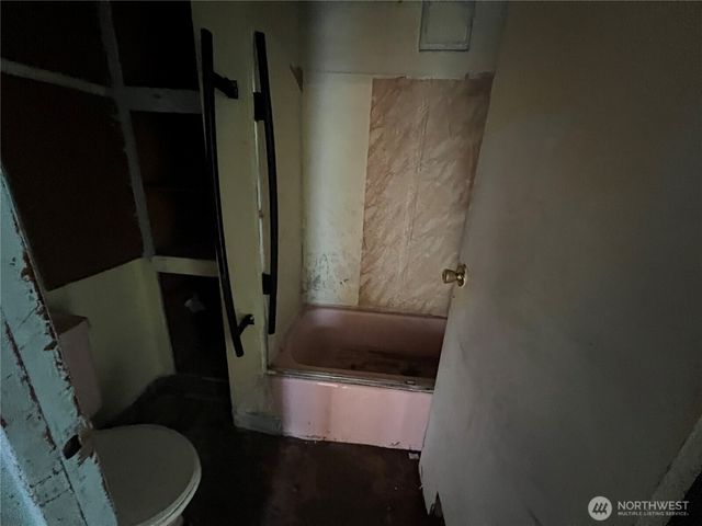 131 17 Avenue, Longview, WA 98632