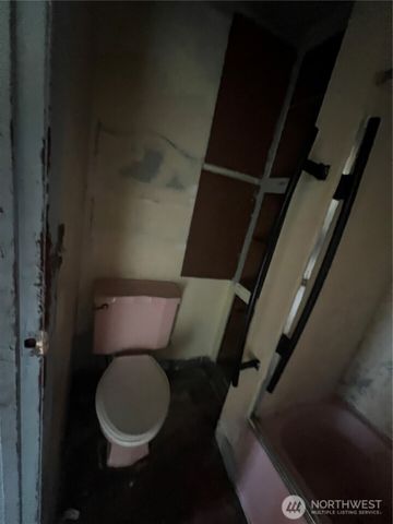 131 17 Avenue, Longview, WA 98632