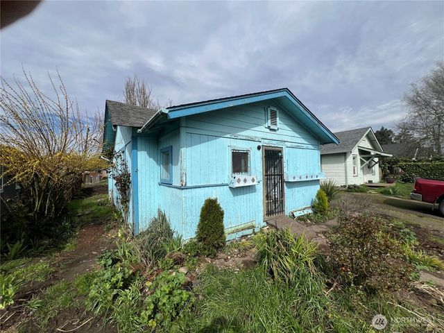 131 17 Avenue, Longview, WA 98632