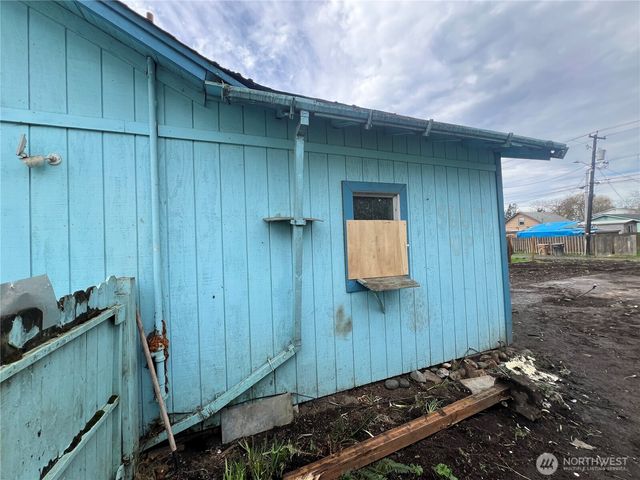 131 17 Avenue, Longview, WA 98632