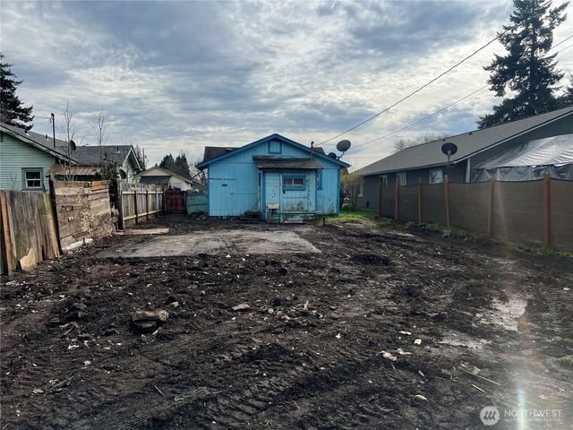 131 17 Avenue, Longview, WA 98632