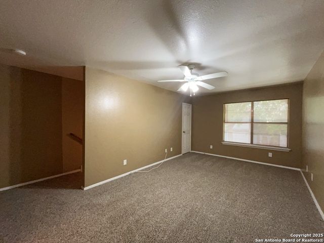2802 Lasses Blvd Apt 42, San Antonio, TX 78223
