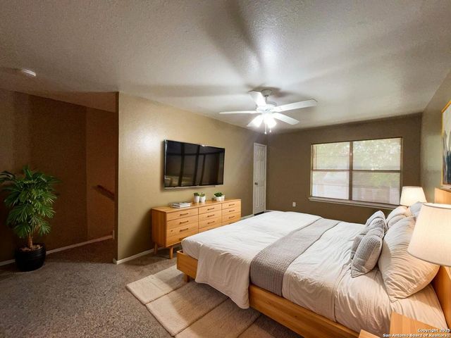 2802 Lasses Blvd Apt 42, San Antonio, TX 78223