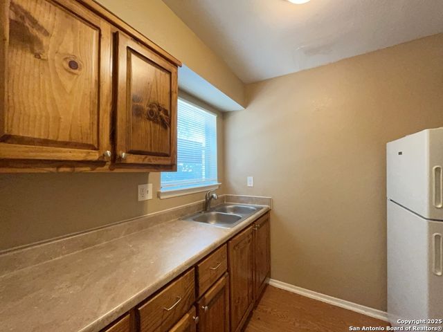 2802 Lasses Blvd Apt 42, San Antonio, TX 78223