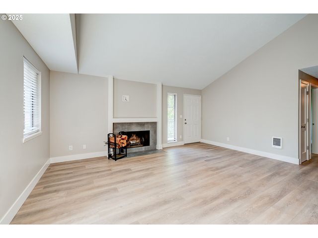 56 GALEN St, Lake Oswego, OR 97035