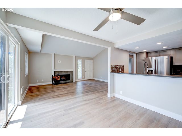 56 GALEN St, Lake Oswego, OR 97035