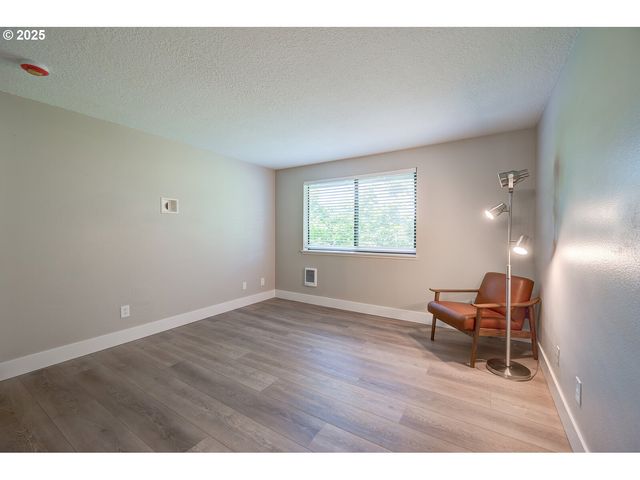 56 GALEN St, Lake Oswego, OR 97035