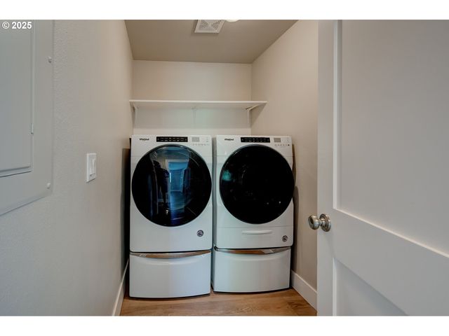 56 GALEN St, Lake Oswego, OR 97035