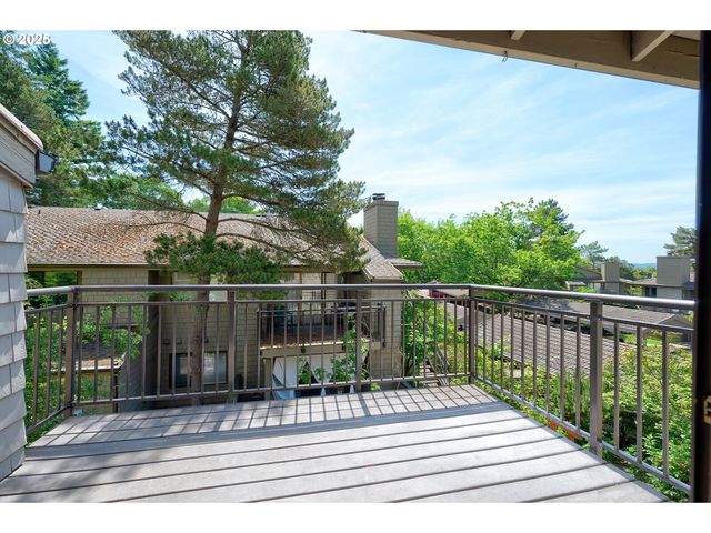 56 GALEN St, Lake Oswego, OR 97035
