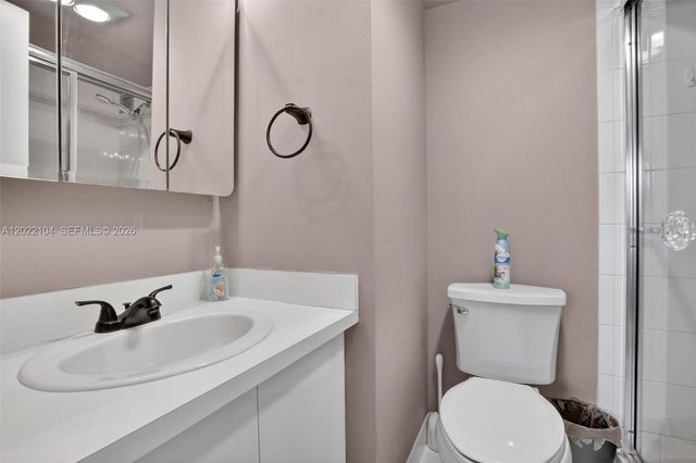3771 Environ Blvd 355, Lauderhill, FL 33319