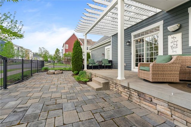1283 Newbury Highland, South Fayette, PA 15017