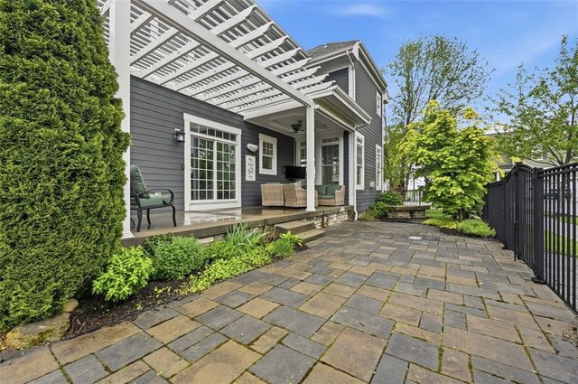 1283 Newbury Highland, South Fayette, PA 15017