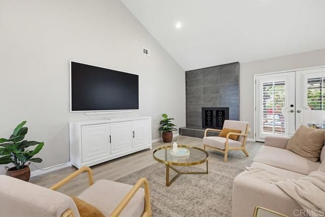 8662 Robles Drive, San Carlos, CA 92119