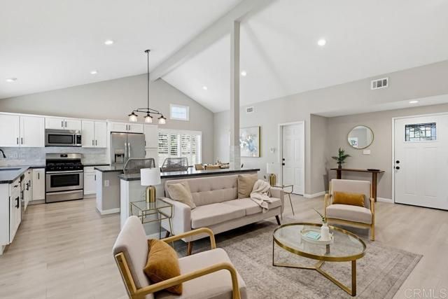 8662 Robles Drive, San Carlos, CA 92119