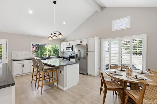 8662 Robles Drive, San Carlos, CA 92119