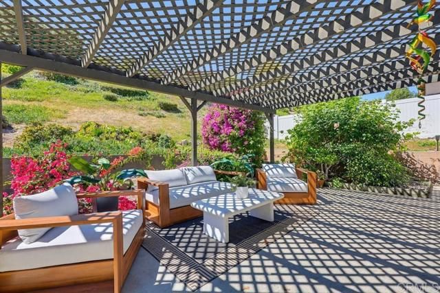 8662 Robles Drive, San Carlos, CA 92119