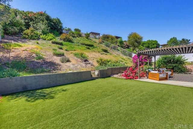 8662 Robles Drive, San Carlos, CA 92119