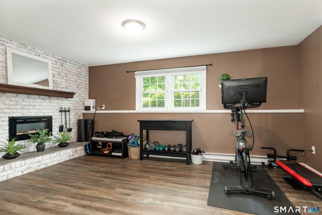 20 Stacy Court, Cheshire, CT 06410