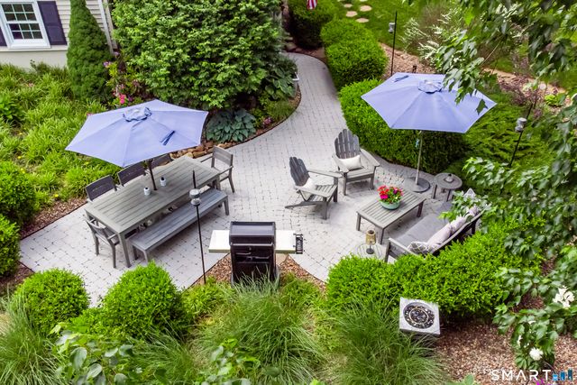 20 Stacy Court, Cheshire, CT 06410