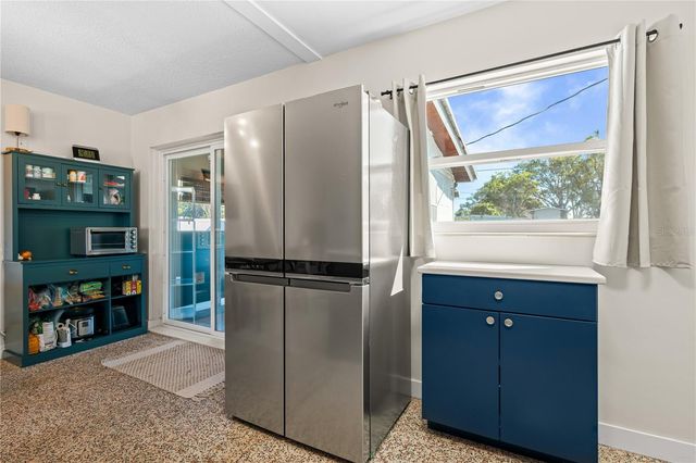 6227 COLUMBIA DRIVE, Bradenton, FL 34207