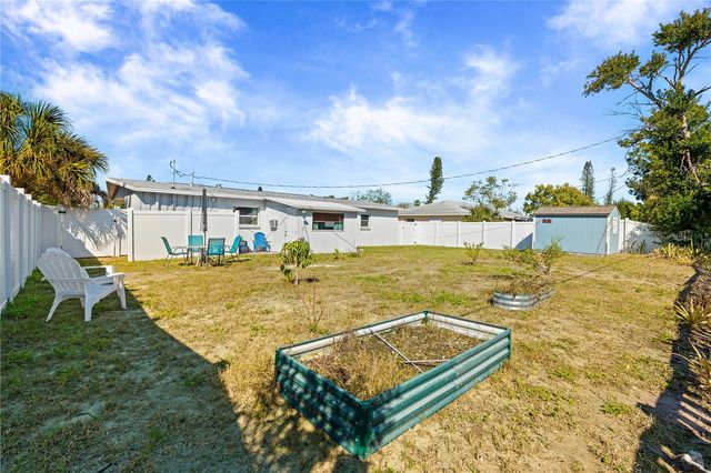 6227 COLUMBIA DRIVE, Bradenton, FL 34207