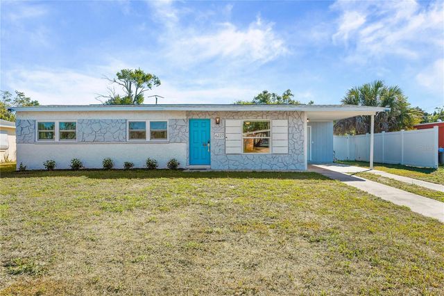6227 COLUMBIA DRIVE, Bradenton, FL 34207