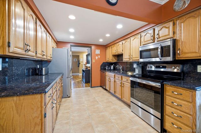 2066 Seaford Avenue, Seaford, NY 11783