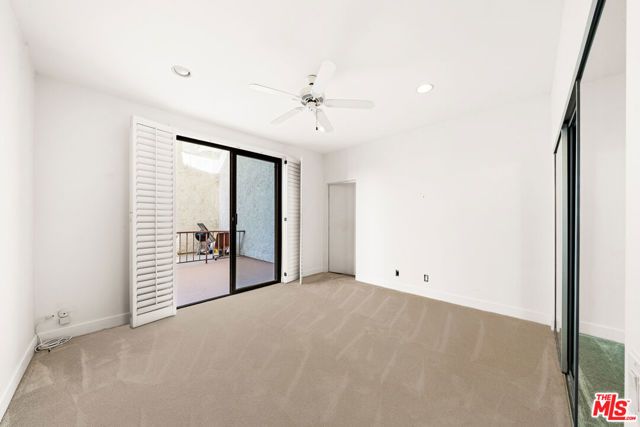 4454 Ventura Canyon Avenue 103, Sherman Oaks, CA 91423