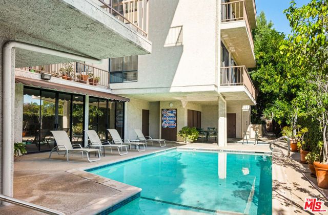 4454 Ventura Canyon Avenue 103, Sherman Oaks, CA 91423