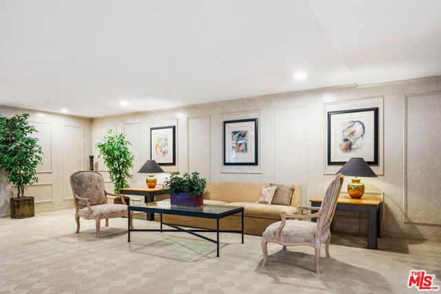 4454 Ventura Canyon Avenue 103, Sherman Oaks, CA 91423