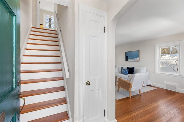 115 Gloucester St, Arlington, MA 02476