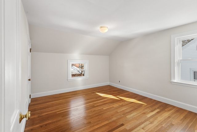 115 Gloucester St, Arlington, MA 02476