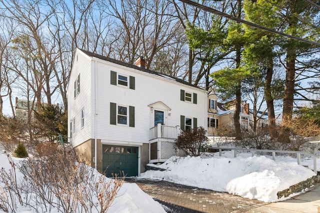 115 Gloucester St, Arlington, MA 02476