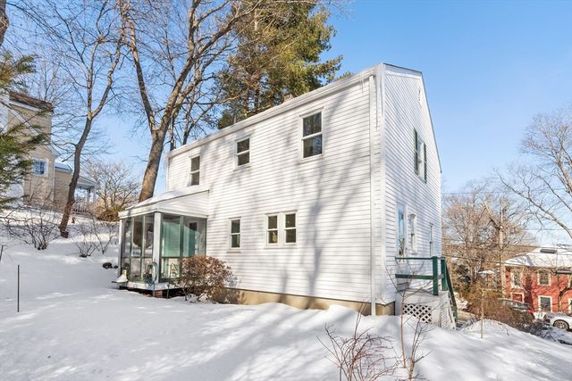 115 Gloucester St, Arlington, MA 02476