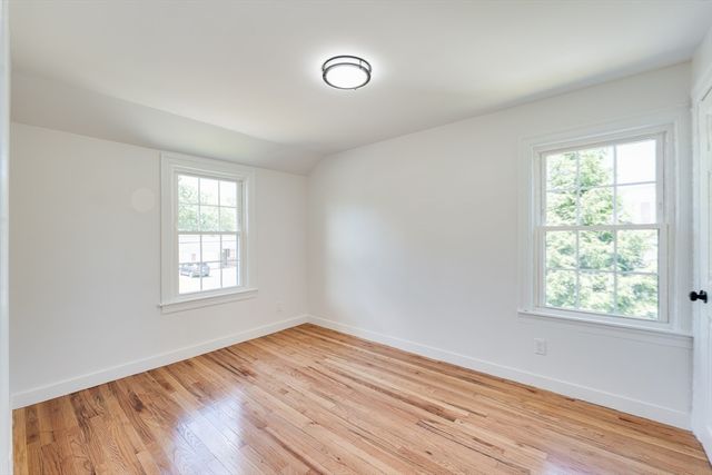 1386 Piper Rd, West Springfield, MA 01089