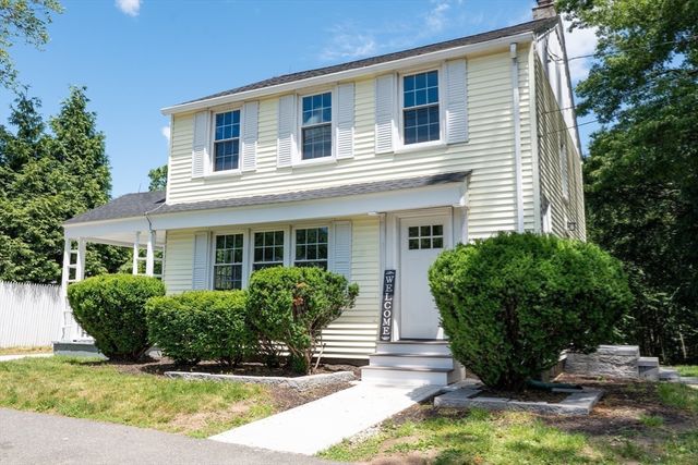 1386 Piper Rd, West Springfield, MA 01089