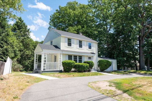 1386 Piper Rd, West Springfield, MA 01089