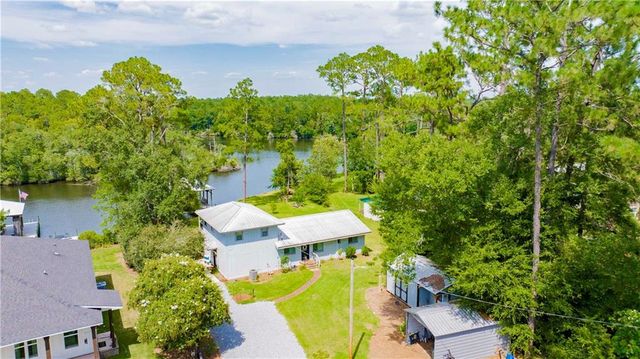 11511 Mockingbird Lane, Fairhope, AL 36532