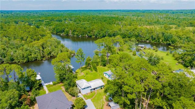 11511 Mockingbird Lane, Fairhope, AL 36532