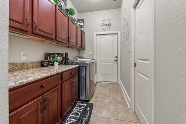 9040 Naples Cove, Benton, AR 72109