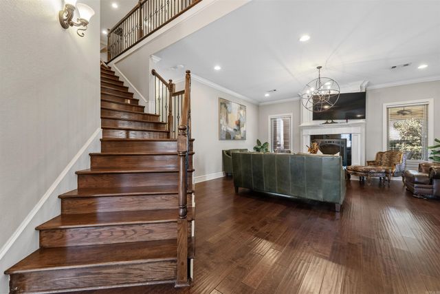 9040 Naples Cove, Benton, AR 72109