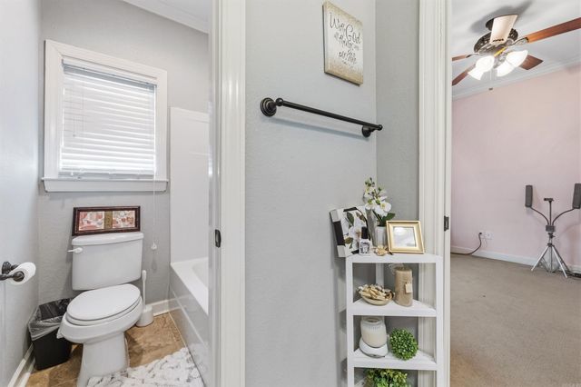 9040 Naples Cove, Benton, AR 72109