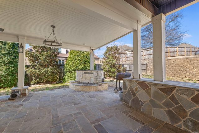 9040 Naples Cove, Benton, AR 72109