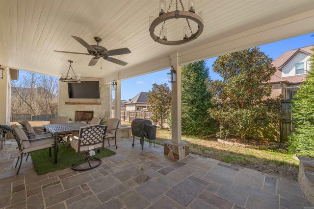 9040 Naples Cove, Benton, AR 72109