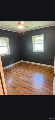 203 N Oak Street, Clarkton, MO 63837